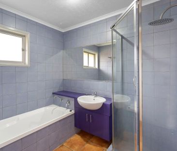 7 Coolcrest Street, Daisy Hill. - Photo 1