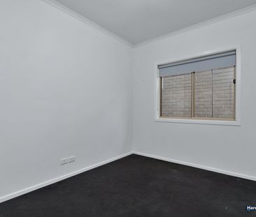 5 Cruikshank Street, Blakeview SA 5114 - House For Rent | Domain - Photo 5