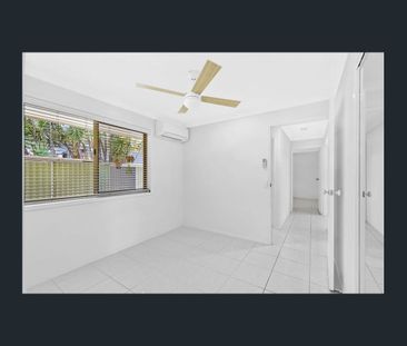 Family-Friendly Oasis with Pool, Multiple Living Zones & Work-From-... - Photo 1