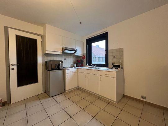 Appartement met 1 slaapkamer in hartje Torhout - Photo 1