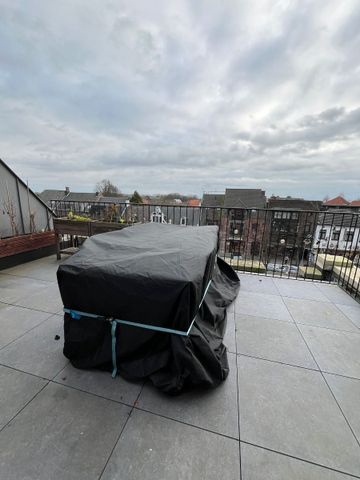 Lichtrijk appartement met één slaapkamer en ruim terras - Photo 5