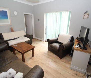 5 bedroom house to rent - Photo 1