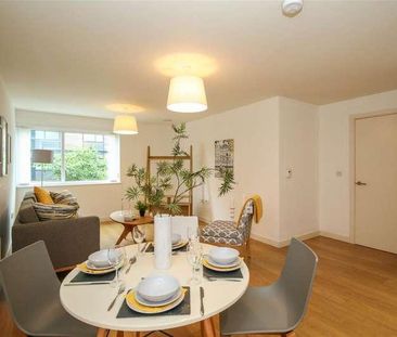 Lexington Court, Broadway, Salford, M50 - Photo 1