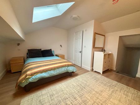 6 Bed Terraced House, Bedford Road, L20 - Photo 4