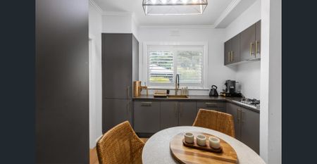 Stylishly Revamped Classic Home - Photo 4