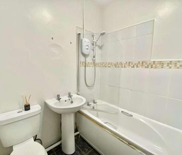 Bankwell Road, Huddersfield, HD3 - Photo 6