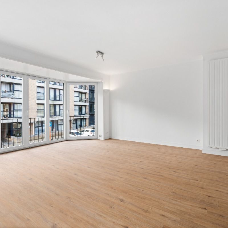 Gerenoveerd appartement met 1 slaapkamer - Photo 1
