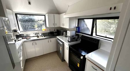 3 Bedroom Aparment in Remuera - Photo 4