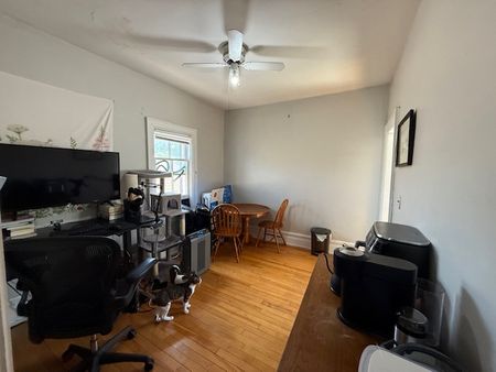 5-66 Fifth Ave - Photo 2