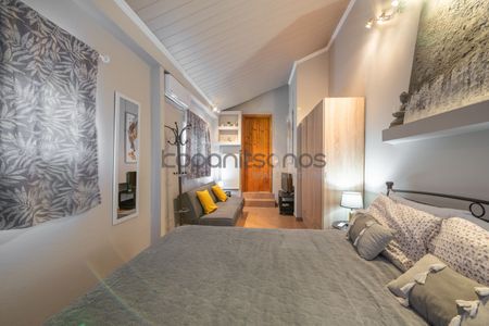 Studio/Γκαρσονιέρα για ενοικίαση Κέντρο (Ρίο) - Photo 5
