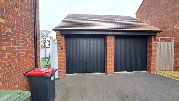 3 Bedroom House To Rent - Photo 1