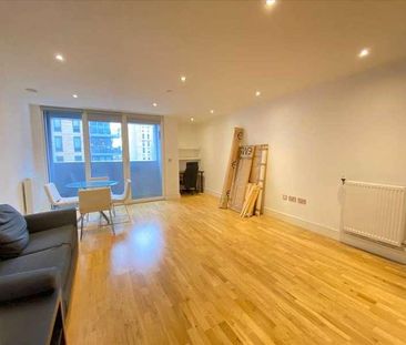 Admirals Tower North, Dowells Street, Greenwich, SE10 - Photo 2