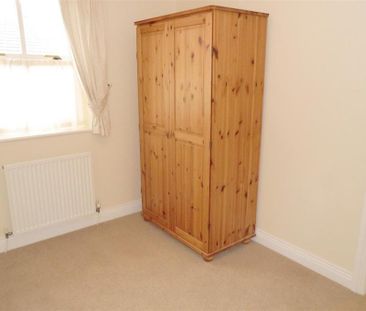 2 bedroom house to rent - Photo 2