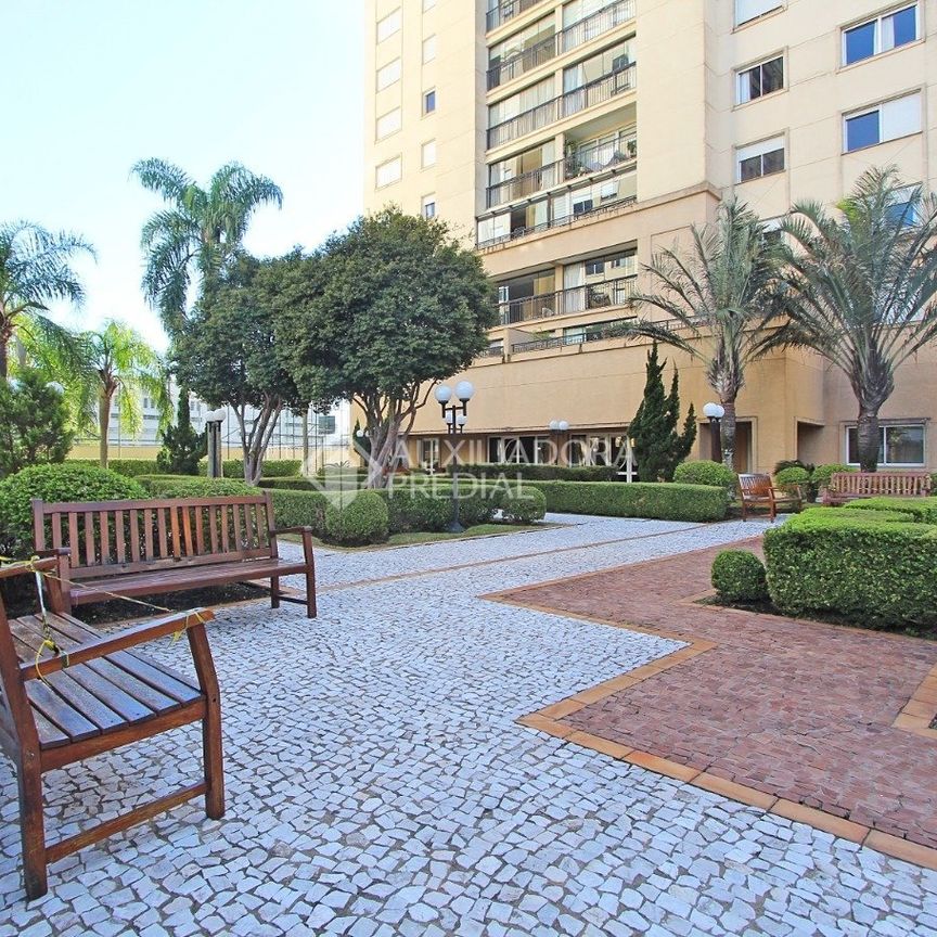 Apartamento com 3 quartos e 94m² para alugar em Jardim Europa, Porto Alegre. - Foto 1