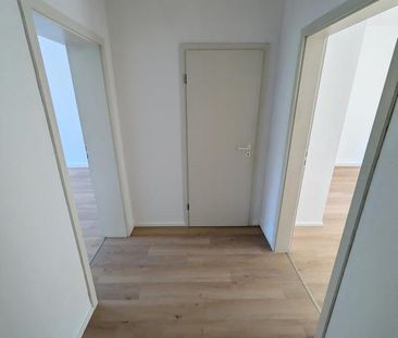 ++ frisch renovierte 2-Raum Wohnung in beliebter Lage - direkte Näh... - Foto 1