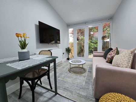 1 Bed Flat, London, NW11 - Photo 3