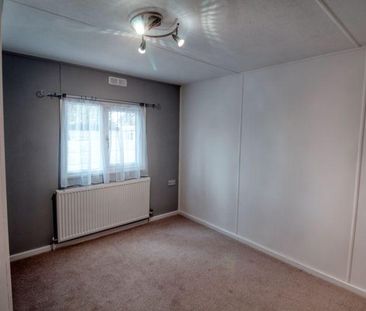 2 bedroom park home to rent - Photo 4
