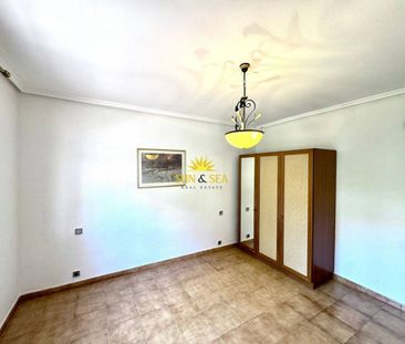 THREE-BEDROOM VILLA – ALICANTE - Photo 6