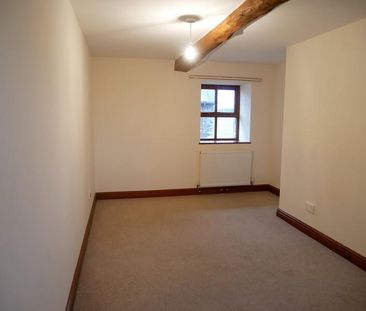 2 bedroom end of terrace house to rent - Photo 4