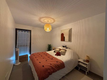 Location Appartement 2 pièces 49m² VALENCE 26000 - Photo 2