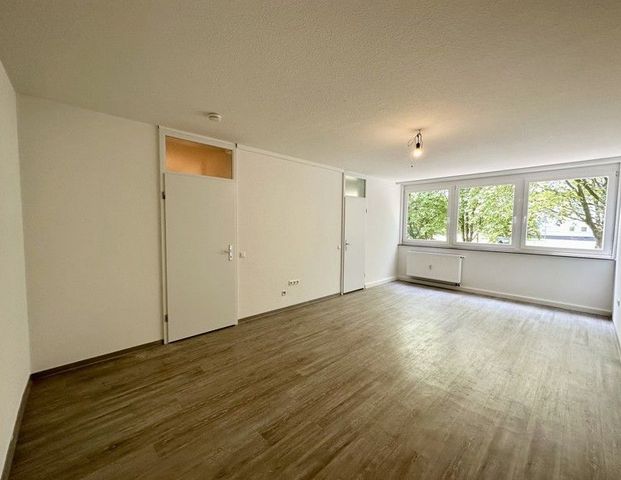 Schönes 1-Zimmer-Apartment inkl Balkon und saniertem Badezimmer - Photo 1