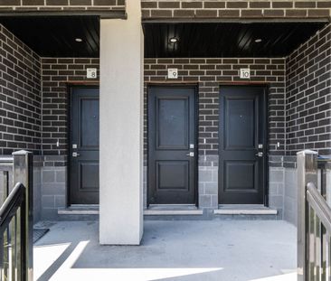 For Lease - 12860 Yonge Street Unit# 9, Richmond Hill, Ontario - Photo 5