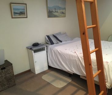 1-bedroom shared granny flat, Seaview Rd - Photo 2