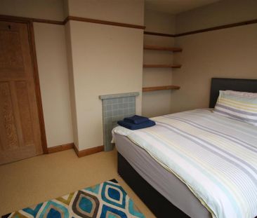 4 bedroom private hall to rent - Photo 5