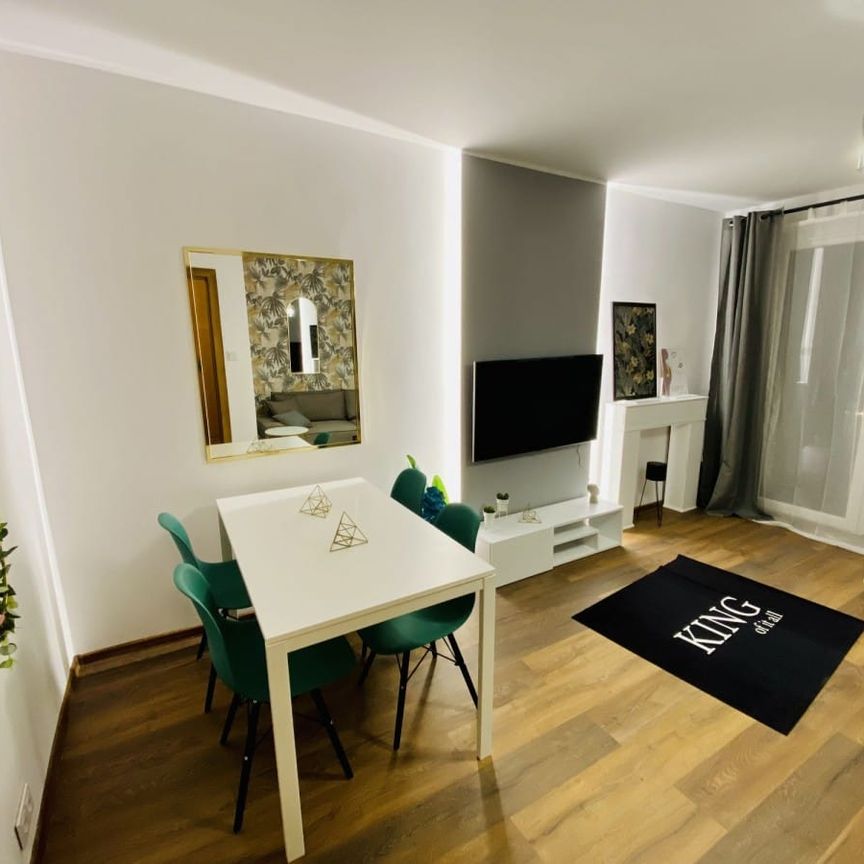 Przytulne 2 pokojowe z balkonem 51m² przy Forum 50.61 m² - Photo 1