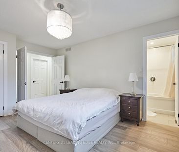 For Lease - 40 Waywell Street Unit# Main, Whitby, Ontario - Photo 4