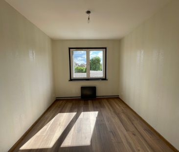 Location Appartement 4 pièces 79m² - Photo 2