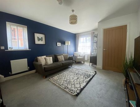 2 Bedroom Semi Detached To Let - Photo 2