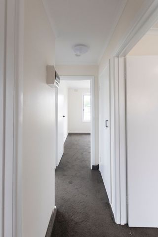 Homely Residence in The Heart of Preston - Photo 3