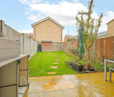 3 bedroom terraced house to rent - Photo 2