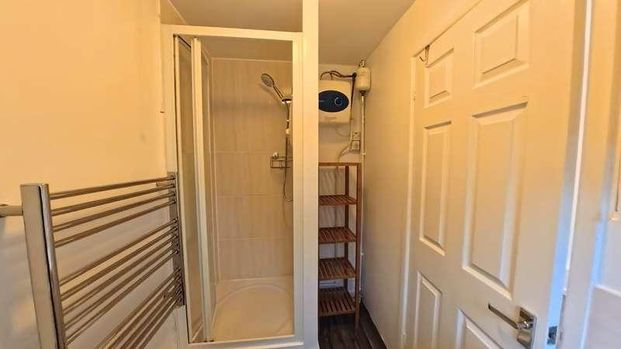 St Martins Court, Weston-super-mare, BS22 - Photo 1