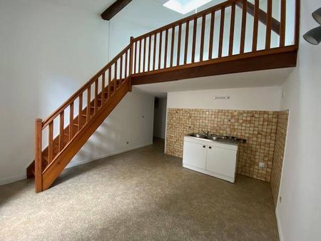 Location appartement rénové 2 pièces 36 m² à Saint-Symphorien-d'Ozon (69360) 4 - Photo 4