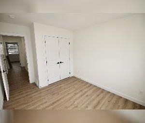 3 Bed 2.5 Bath Dbl Garage Balcony Townhouse For Rent Leduc - Photo 3