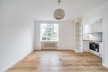 flat to rent - Photo 2