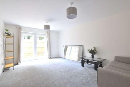 Willow Close, Wick, Bristol, Gloucestershire, BS30 - Photo 4