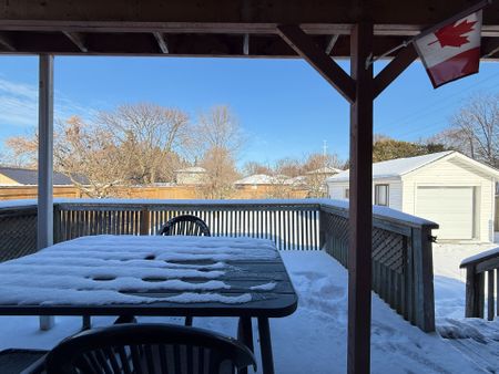 For Lease - 1000 Hamilton Road, London East, Ontario - Photo 3