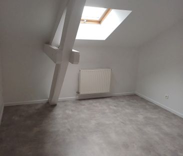 Location Appartement 3 pièces 74m² - Photo 3