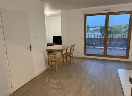 location Appartement T1 DE 33.32m² À SAINT CYR L'ECOLE - Photo 5