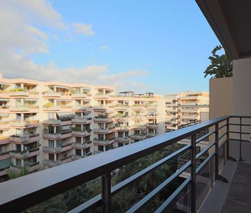 Location Appartement 2 pièces Meublé 38m² ROQUEBRUNE CAP MARTIN 06190 - Photo 1