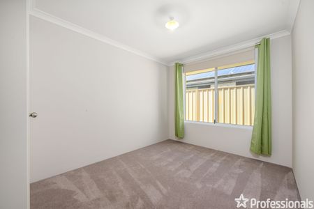 19 Silverline Bend, Bertram WA 6167 - Photo 4