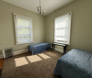 5 Bedroom Home with Sweeping Harbour Views - Photo 5