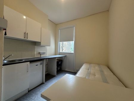 Studio Flat, Hampden Road, N8 - Photo 5