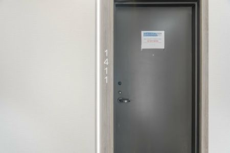 For Lease - 220 Missinnihe Way Unit# 1411, Mississauga, Ontario - Photo 2