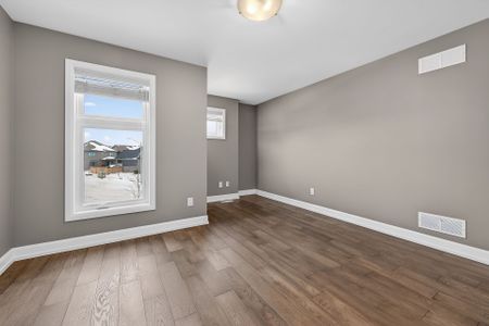 For Lease - 3951 Mitchell Crescent, Fort Erie, Ontario - Photo 3