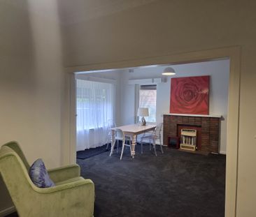 Family Home in Unley - Photo 3