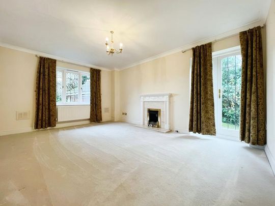 5 bedroom detached house to rent - Photo 1